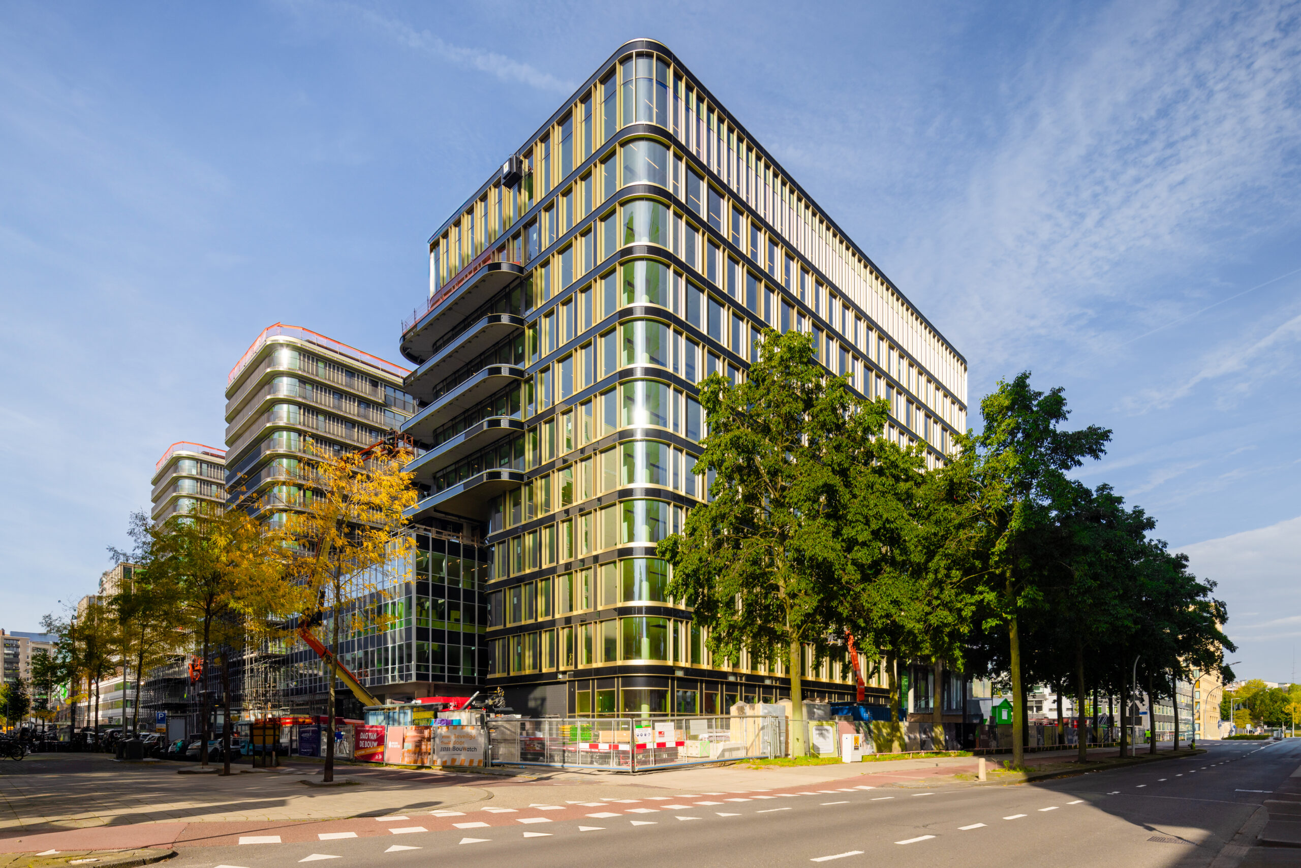 Vandaglas | Gebogen isolatieglas - CurvedPerform - Berghaus Plaza